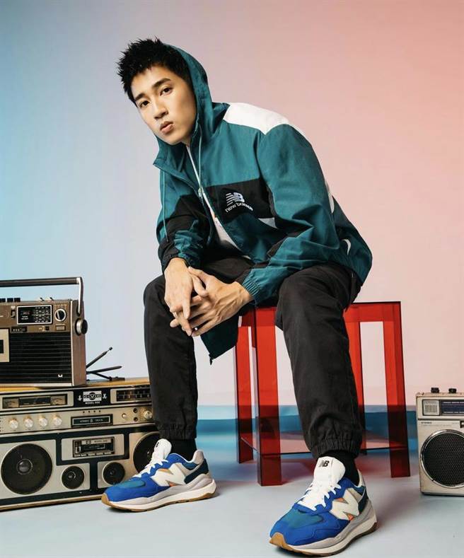 婁峻碩在七夕情人節推出新歌〈怎麼又是情人節〉。（摘自臉書）