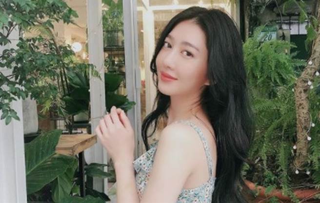 王晴单身5年，很希望有另一半陪伴。（图／IG@serena_wang_qing）