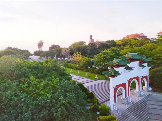 彰化大佛森呼吸，7068萬元經費打掉人工水泥綠美化。（彰化縣政府提供／吳敏菁彰化傳真）