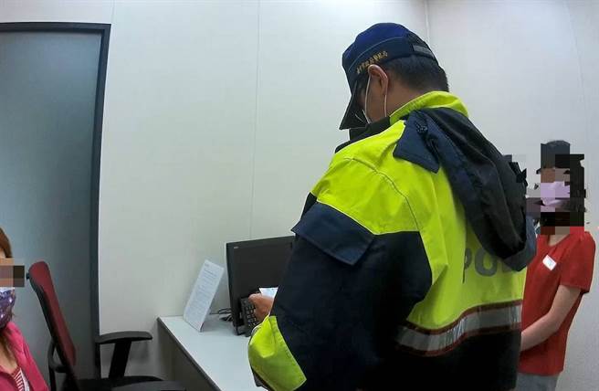 张男听到「诈骗剧本」直呼员警像会通灵，本来被骗得团团转立即清醒。（民眾提供／卢金足台中传真）