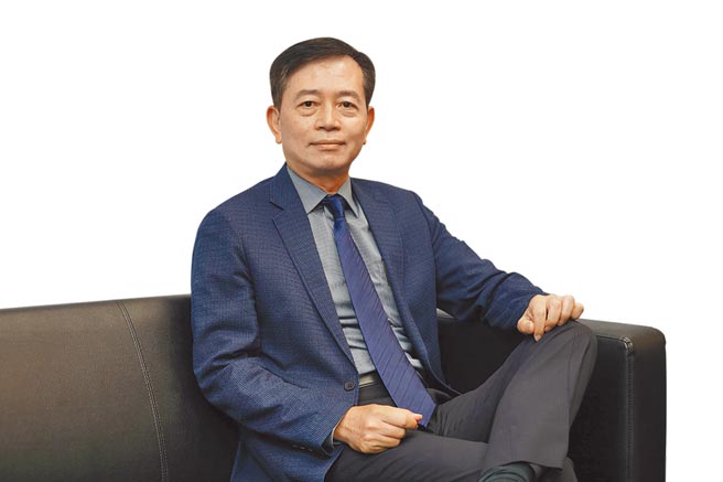 南阳实业总经理徐伯达