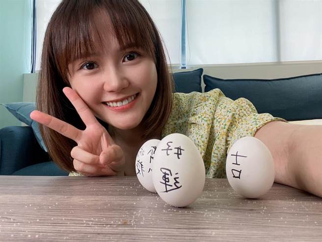 民眾黨公關長吳怡萱。（圖／取自吳怡萱臉書）