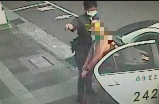 三重警惡意盤查外籍女看護（翻攝照片／戴上容新北傳真）