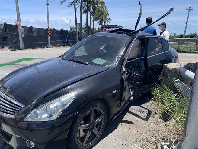 台東市太原路與成都北路口17日中午發生2車相撞意外。（民眾提供／蔡旻妤台東傳真）