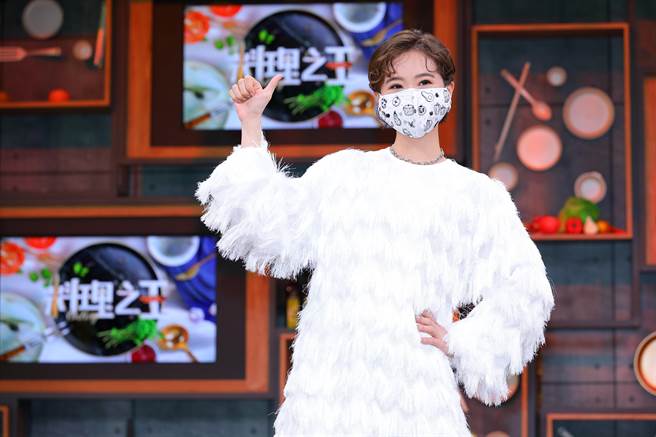 Lulu今（17日）现身《料理之王2》总决赛现场。（料理之王2提供）