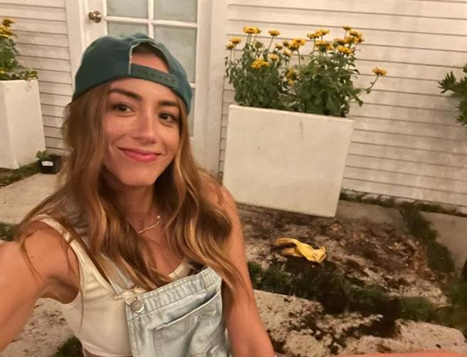 华裔混血女星汪可盈。(图/ 摘自汪可盈IG)