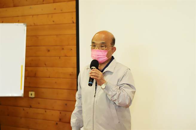 行政院长苏贞昌现场喊出支持茶改场总厂迁至嘉义，相关经费、人力都给予全力支持，但前提是包括承租户、商标等问题要解决，不要先核定，花钱又被骂！（吕妍庭摄）