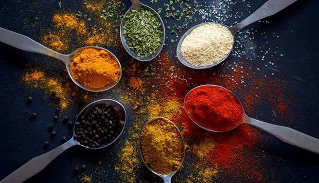 夏天想加速燃脂？5种辛香料促进代谢力。(示意图/Shutterstock)