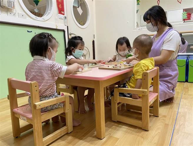 加拿大公卫机构研究指出，0-3岁儿童更容易传播新冠病毒。（资料照／陈世宗摄）