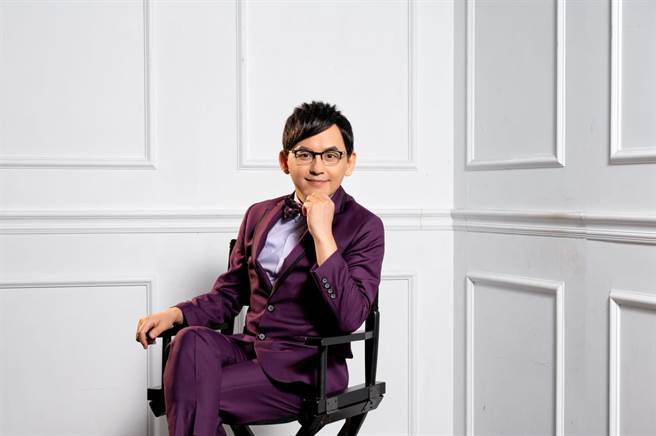 黄子佼主持金曲、金马、金钟「三金」晚会皆获好评。《天下学习》提供