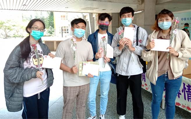 中华大学长久以来着重推动阳光青年全人教育，培养学生成为五育兼备的阳光青年。（中华大学提供／邱立雅竹市传真）