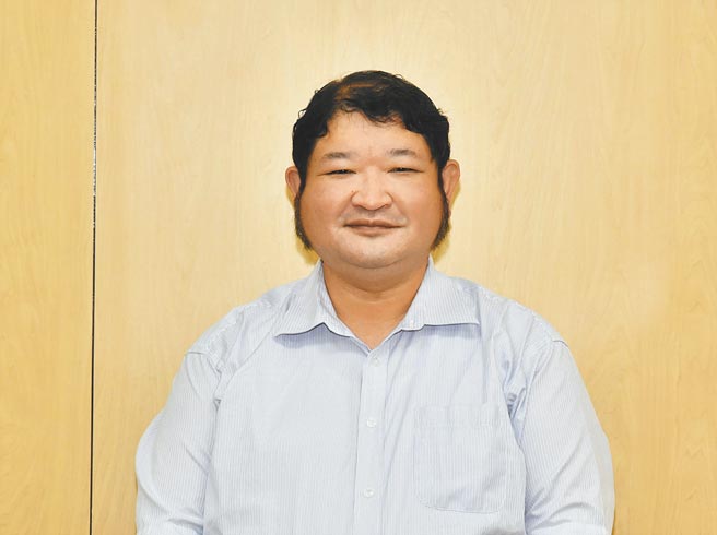 國立高雄大學財經法律系副教授兼系主任謝開平教學嚴謹。（林瑞益攝）