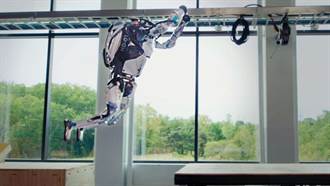 波士頓動力機器人 已能表演體操與跑酷