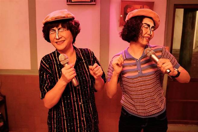 杨丽音、于子育对戏精彩爆笑。（CATCHPLAY＋、华视提供）
