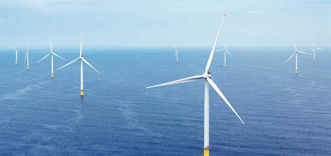 經濟部今正式公布離岸風電第三階段區段開發遊戲規則，預計明年８月底收件，最晚10月公布得標者，圖為德商達德能源在國外的風場。(圖／達德能源提供)