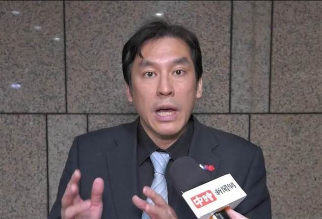 資深媒體人黃暐瀚。(圖/本報資料照)
