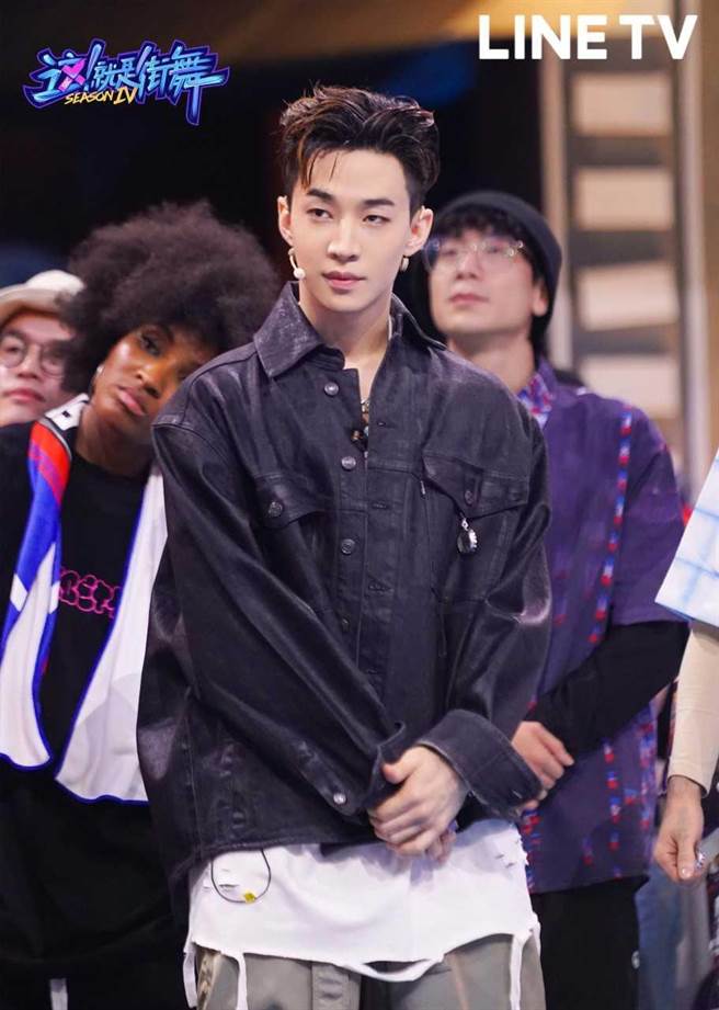 首次参与节目录影的刘宪华，对什么事情都觉得很新奇。（LINE TV提供）