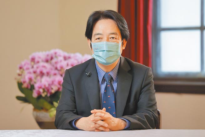 副總統賴清德18日上午以錄影方式為「2021 台灣大未來國際高峰會」線上論壇致詞，與產學界的重量級領袖及專家，共同前瞻全球未來的產經趨勢。（總統府提供）