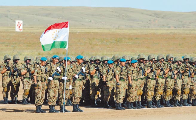 在阿富汗局勢不穩之際，大陸近期與塔吉克舉行聯合反恐演習，大陸與塔吉克皆是阿富汗鄰國。（新華社）