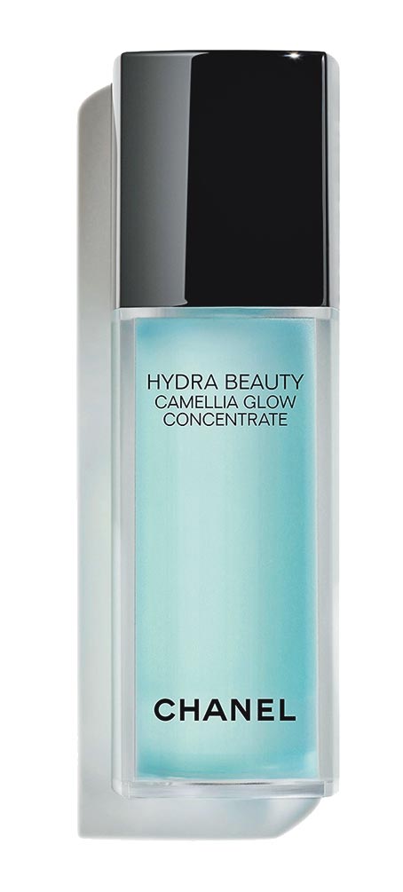 香奈儿山茶花保溼系列再添生力军，山茶花保溼修护浓萃，15ml，3080元。（香奈儿提供）