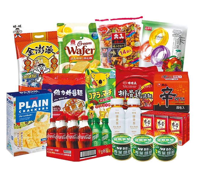 momo购物网独家自组中元拜拜箱「普渡金澎派13件组」，原价1450元，22日前特价1299元。（momo购物网提供）