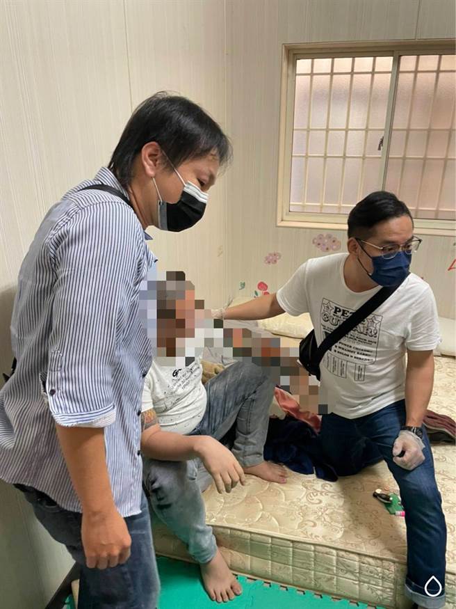 苓雅分局經長期佈線，並與台東警方合作，順利於19日逮回9名黑幫滋事份子，全案將依涉犯組織犯罪等數罪移請地檢署偵辦。（警方提供）