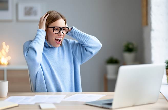 鬼门关将落在9月6日，命理师艾菲尔在脸书分析12生肖健康运势，提醒大家多注意外出安全与身体状况，方可顺利度过鬼月。（图／Shutterstock）