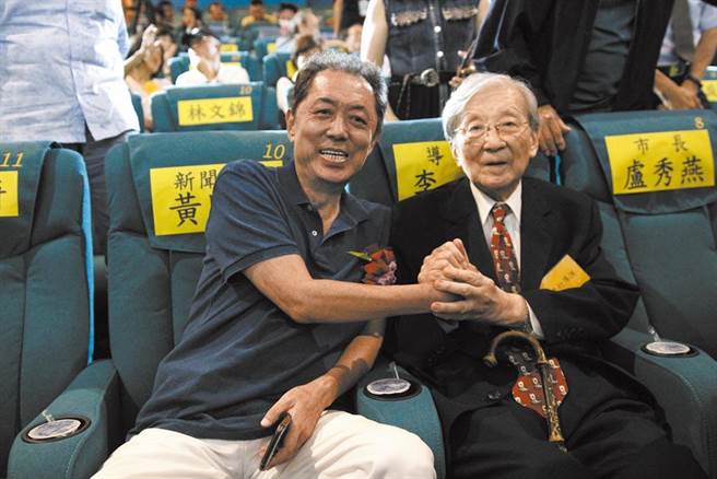 李行近年出席大小活动，几乎都有朱延平同行。（资料照）