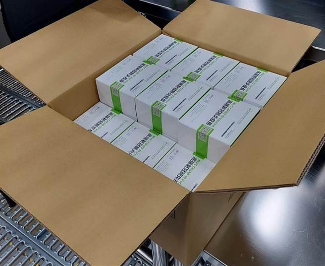 20到35岁开放打高端疫苗 新北登记率仅4.4％。（示意图／食药署提供）