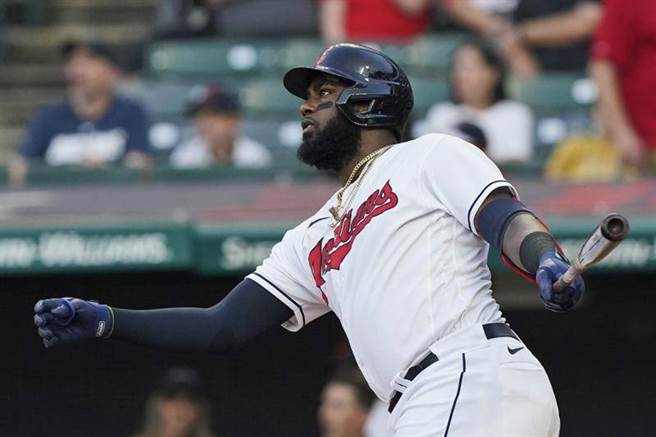 印地安人瑞耶斯单场5打点。（美联社）