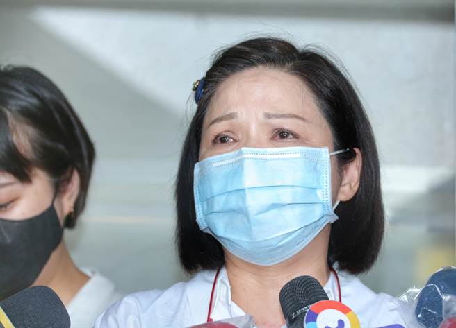 杨贵媚今前往李行追思灵堂致意。（罗永铭摄）