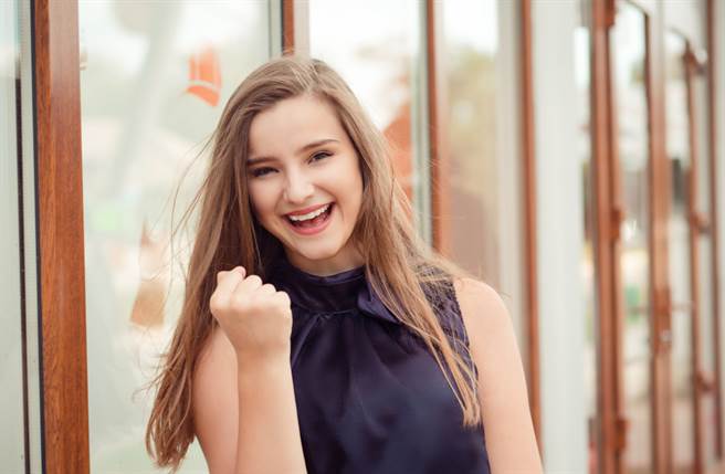 白羊座、天蝎座、水瓶座、狮子座的人天生独立，骨子里有着永不服输的精神。（图／Shutterstock）