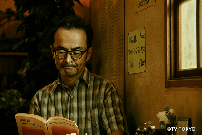 溫馨喜劇《古瀧兄弟出租中》演出「出租大叔」樣貌。（國興衛視提供）