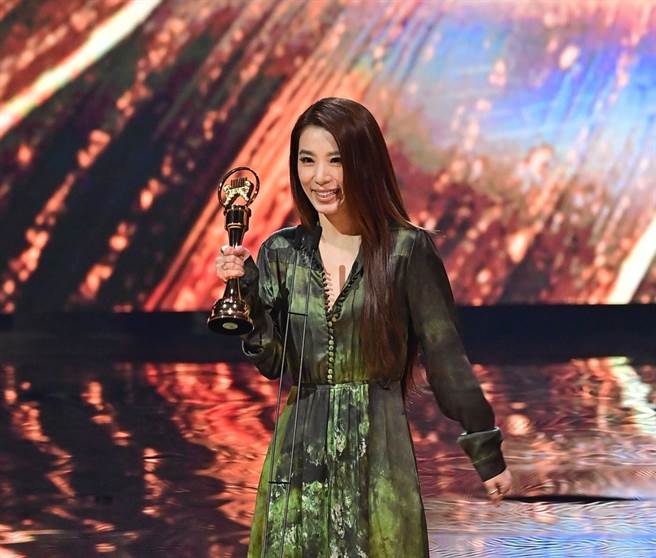 金曲32最佳女歌手田馥甄。(画面由台视提供)