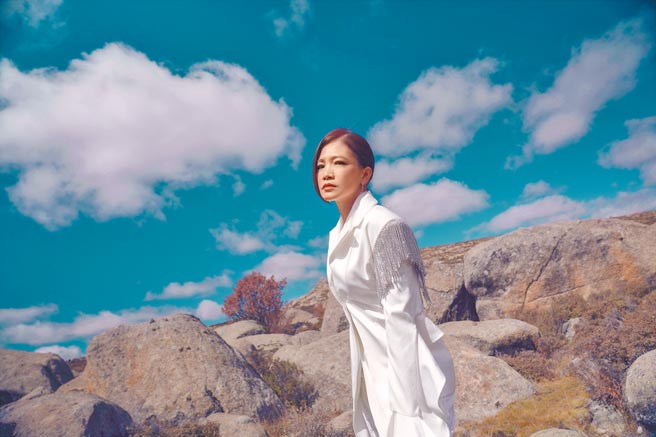 黄妃第9度入围台语女歌手，抢奖呼声高。（米乐士娱乐音乐提供）