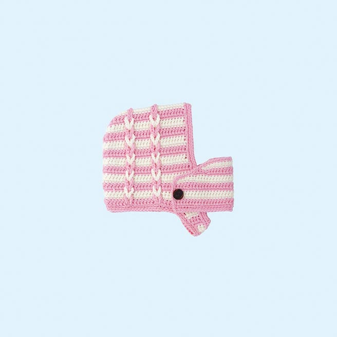 Miu Miu鉤織羊毛帽面罩2萬1500元。（Miu Miu提供）