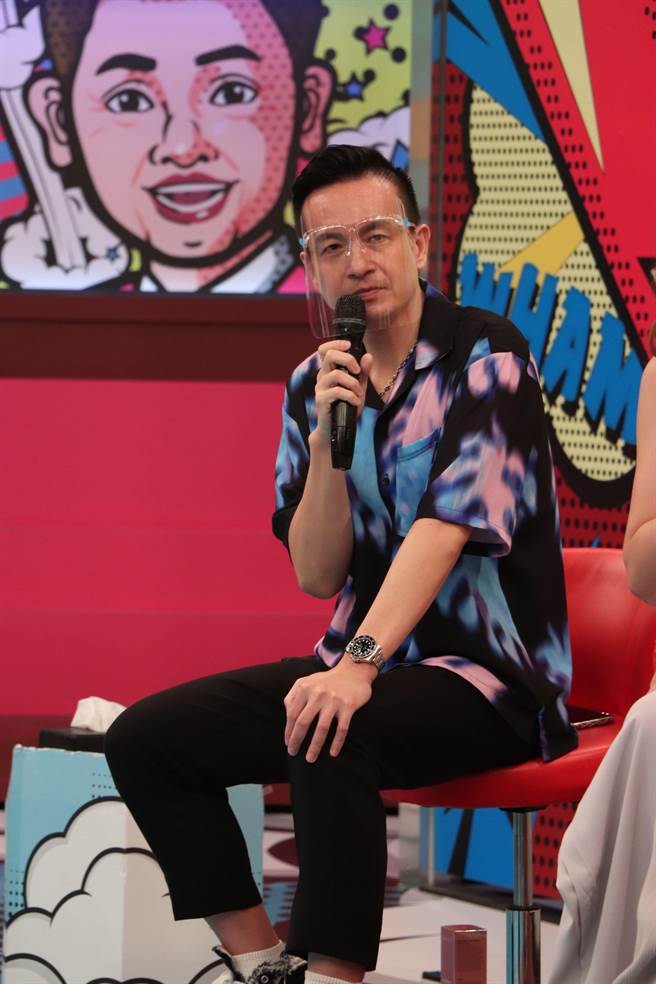 小鐘感情坎坷，有「倒數第2個男朋友」的封號。（中天綜合台提供）