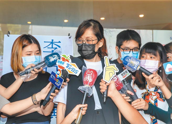 李行女儿李显顺。（罗永铭摄）