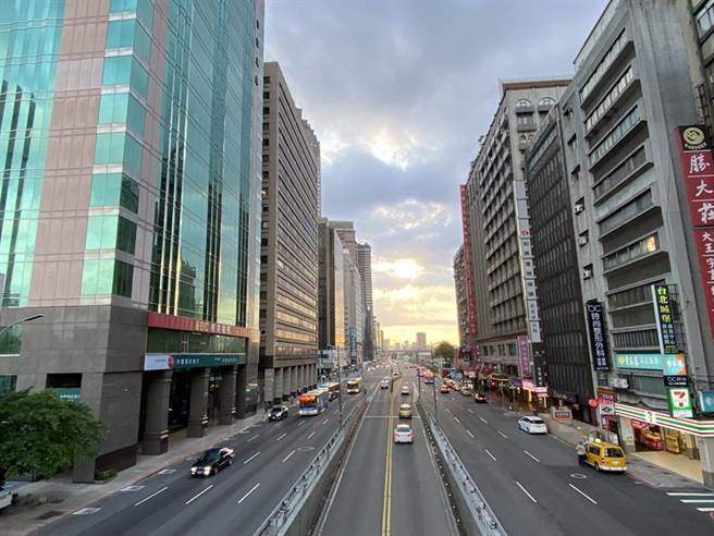 房市示意圖。（圖／林昱均）