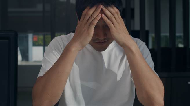 一男子36岁仍是无业状态，近日有了想改变人生的想法，并上网寻求网友协助。（图／示意图，达志影像）