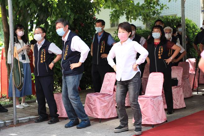 大安区社区公共托育家园23日正式诞生，台中市长卢秀燕出席揭幕仪式。（陈淑娥摄）