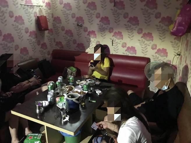 醉男大闹生日派对，曝茶室偷开店。(翻摄照片／蔡依珍桃园传真)