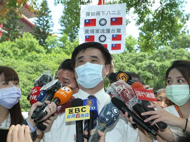 國民黨前副主席郝龍斌今天上午參加八二三砲戰紀念活動。（陳怡誠攝）