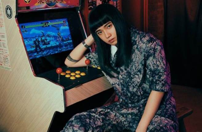 持修金曲獎演出被網友轟難看。（圖／chih_siou IG）