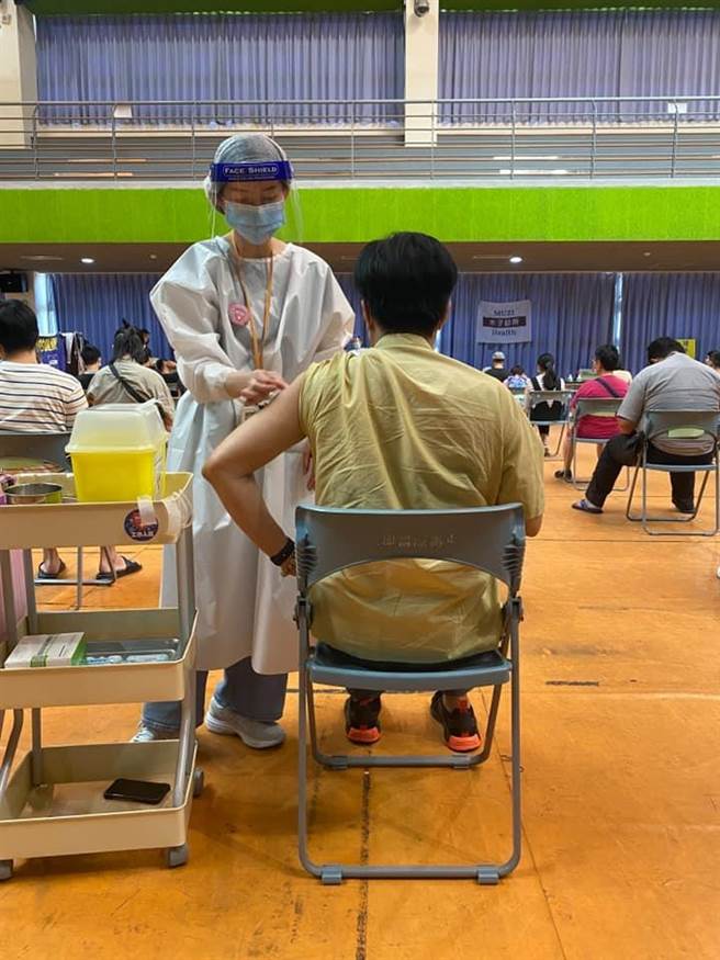 陸姓作家臉書發文支持高端疫苗，未料卻打施打後隔日猝逝。(翻攝照片／呂筱蟬桃園傳真)