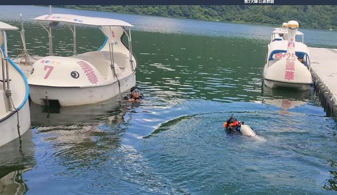 住在文兰村的周姓村民，今天中午前往鲤鱼潭莲华码头周边潜水，许久未起，消防局获报派遣潜水人员下水搜寻未果，目前已通知水域义消前往支援。（花莲县消防局第二大队提供／罗亦晽花莲传真）
