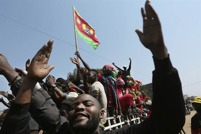 希奇莱马第6度角逐总统大位，终在大选中获胜。(图／美联社)