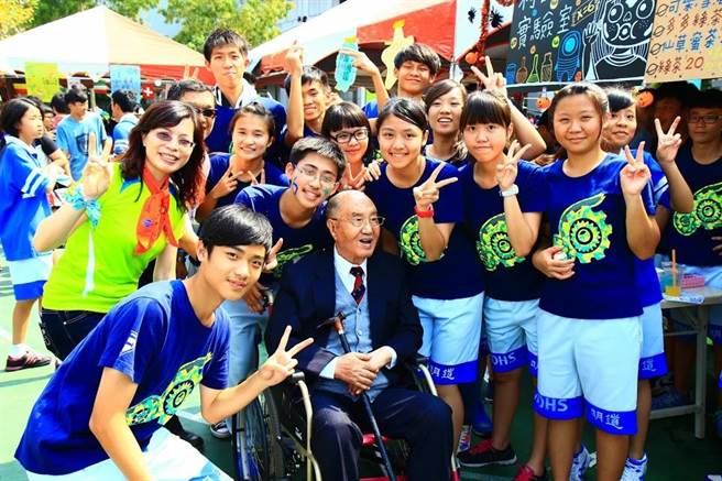 一生奉献教育，明道中学创办人汪广平22日辞世，校方设网站追思。(明道中学提供／林欣仪台中传真)