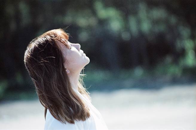 梁静茹推出《时光随想‧三日思》数位EP，也预告年底推出全新专辑。（Vocalist Music提供）