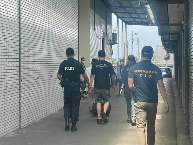 陸姓作家25日遺體相驗，檢方預計26日解剖釐清確切死因。(呂筱蟬攝)